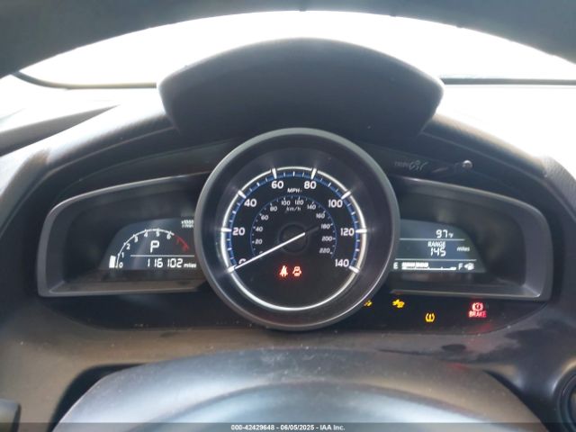 2019 TOYOTA YARIS 3MYDLBYV8KY526410 Photo 6