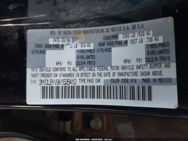 2019 TOYOTA YARIS 3MYDLBYV8KY526410 Photo 8