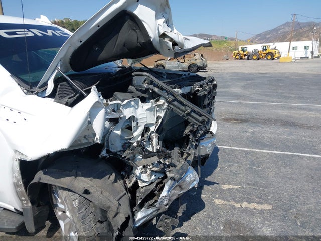 3GTU9DED3NG156904 GMC l84
