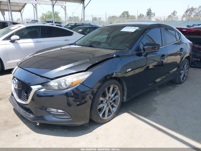 3MZBN1V39JM236421 Mazda py