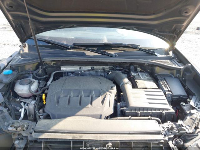 WA1DECF39P1111196 Audi 45 tfsi
