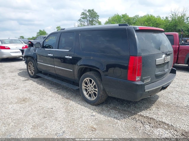 2013 CADILLAC ESCALADE ESV 1GYS4KEF5DR141843 Photo 2