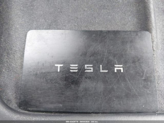 2022 TESLA MODEL Y 7SAYGDEF0NF446700 Photo 10