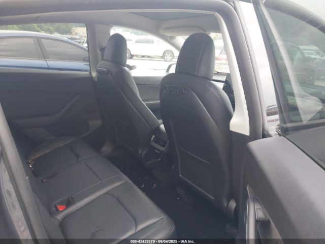 2022 TESLA MODEL Y 7SAYGDEF0NF446700 Photo 7