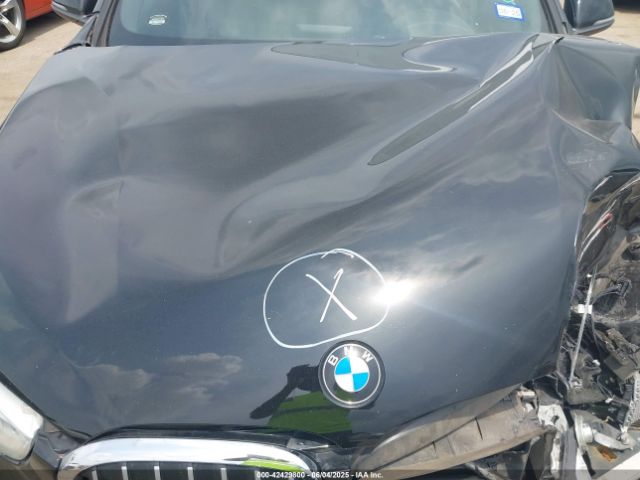 2017 BMW X1 WBXHT3Z34H4A53528 Photo 9