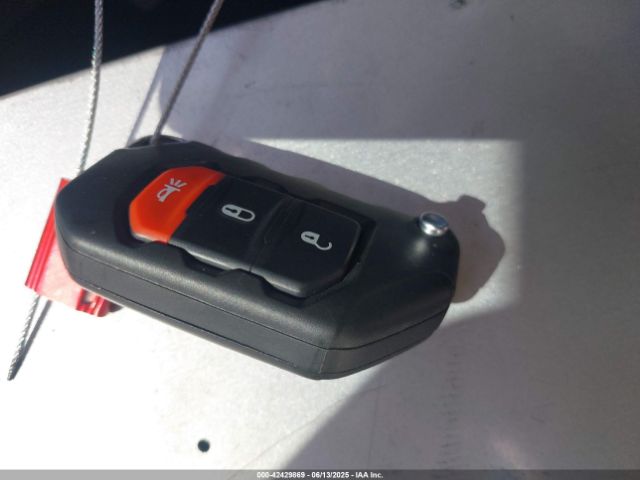 2024 JEEP WRANGLER 1C4PJXAG9RW351435 Photo 10