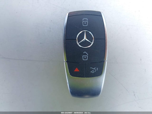 W1N4N4GB2PJ462073 Mercedes-Benz m260