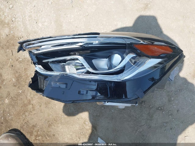 W1N4N4GB2PJ462073 Mercedes-Benz m260