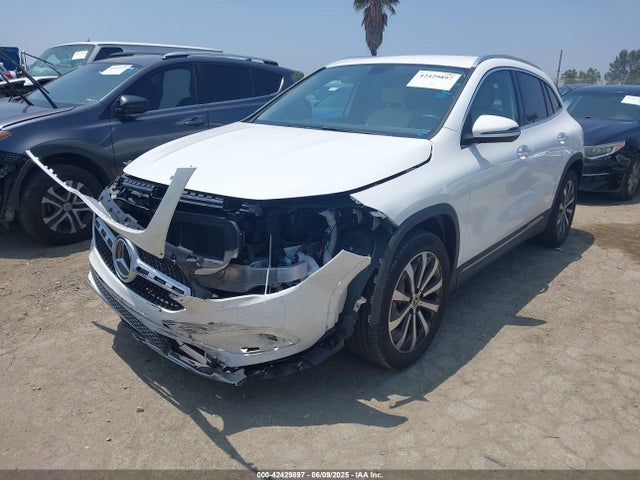 W1N4N4GB2PJ462073 Mercedes-Benz m260