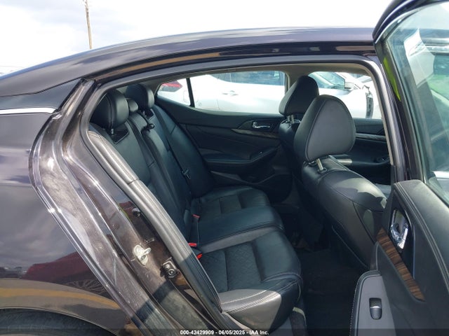 Nissan Maxima 2017 1N4AA6APXHC363194 Image 8