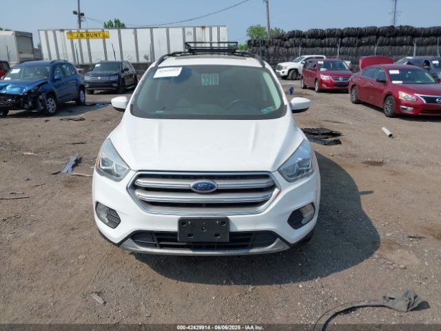 1FMCU9GD8HUF00552 Ford ESCAPE SE