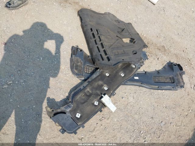 1FMCU9GD8HUF00552 Ford ESCAPE SE