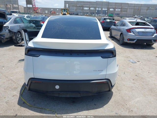7SAYGDEE7TA393981 Tesla Model Y