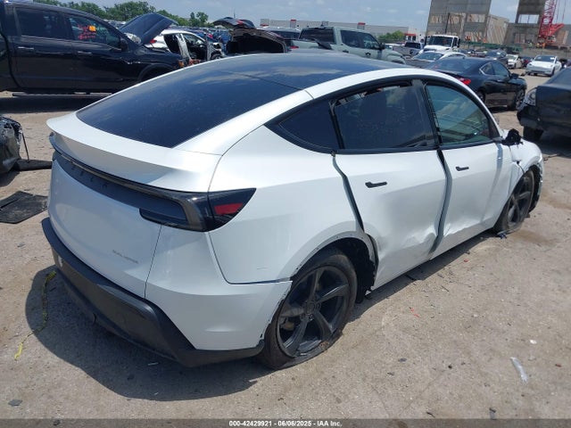 7SAYGDEE7TA393981 Tesla Model Y