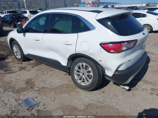 2020 FORD ESCAPE 1FMCU0G67LUB02996 Photo 2