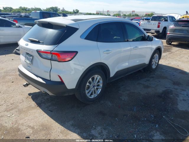 2020 FORD ESCAPE 1FMCU0G67LUB02996 Photo 3