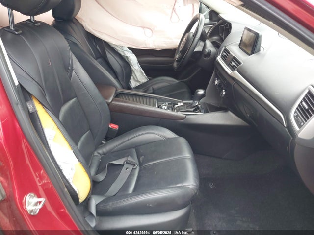 3MZBN1L38HM152507 Mazda py