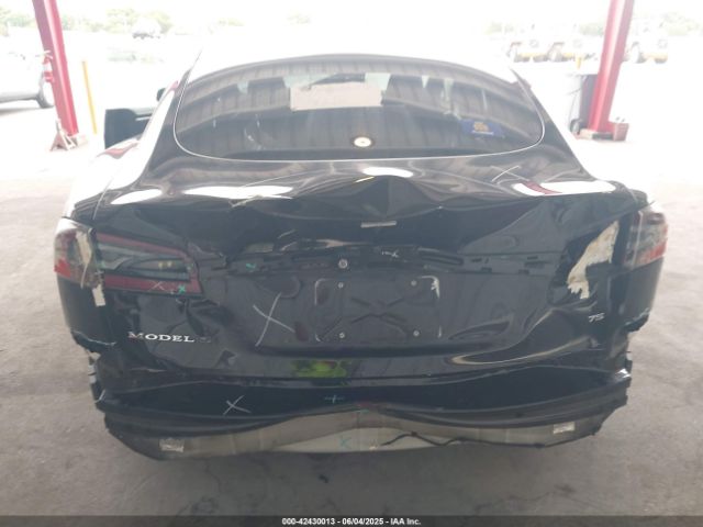 5YJSA1E17HF179051 Tesla Model S 60/75