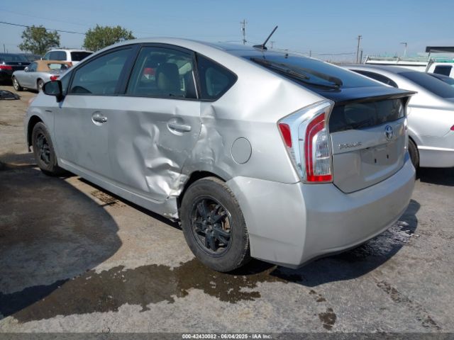 JTDKN3DU8F0458449 Toyota Prius Four