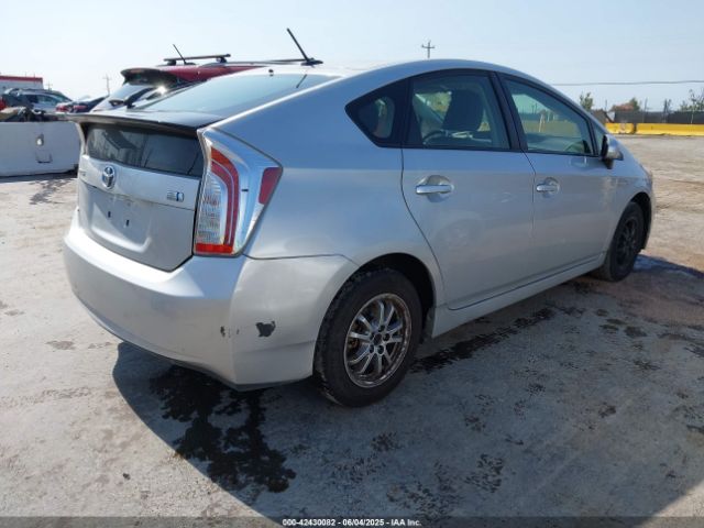 JTDKN3DU8F0458449 Toyota Prius Four