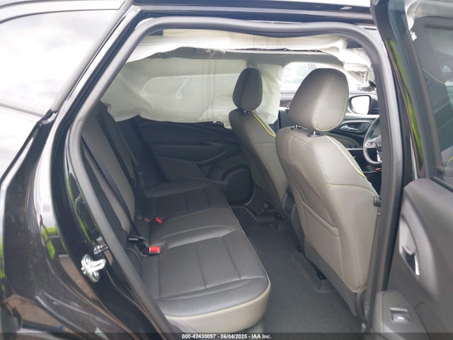 Chevrolet lbp 2025 KL77LKEP7SC258327 Image 8