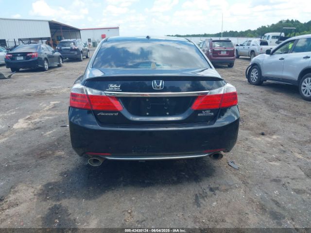 1HGCR3F96FA002169 Honda Accord Touring