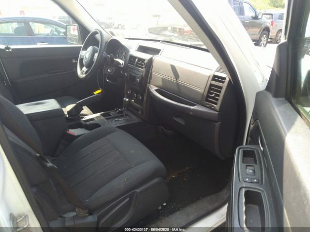 2012 JEEP LIBERTY 1C4PJMAK2CW204996 Photo 4