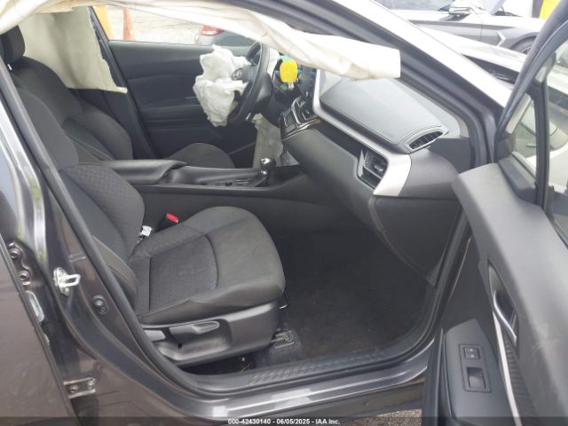 2021 TOYOTA C-HR JTNKHMBXXM1098016 Photo 4