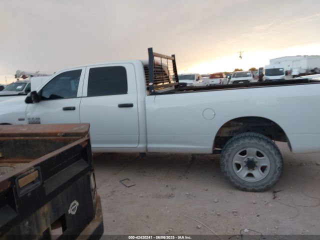 3C6UR5HJ6JG425275 RAM 2500 Tradesman  4x4 8' Box