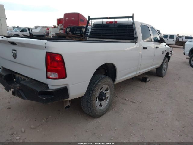 3C6UR5HJ6JG425275 RAM 2500 Tradesman  4x4 8' Box