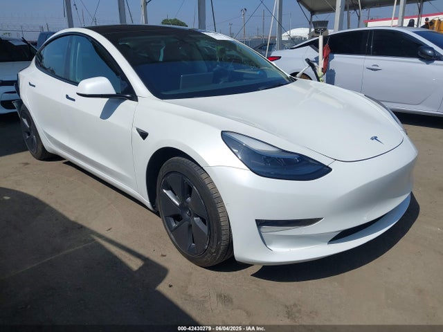 2022 TESLA MODEL 3 5YJ3E1EB4NF183958 Photo 0