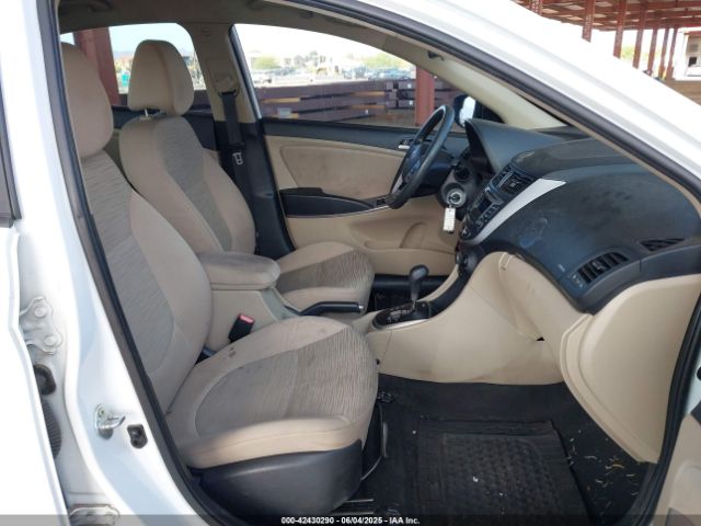 KMHCT4AE8GU116292 Hyundai ACCENT SE