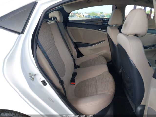 KMHCT4AE8GU116292 Hyundai ACCENT SE