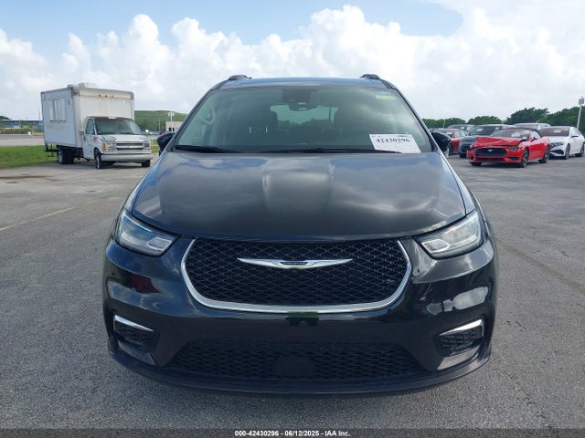 2C4RC1BG6NR113799 Chrysler Pacifica Touring L