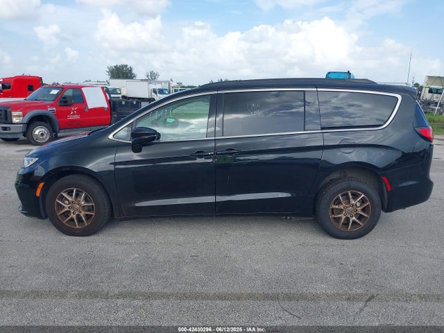 2C4RC1BG6NR113799 Chrysler Pacifica Touring L