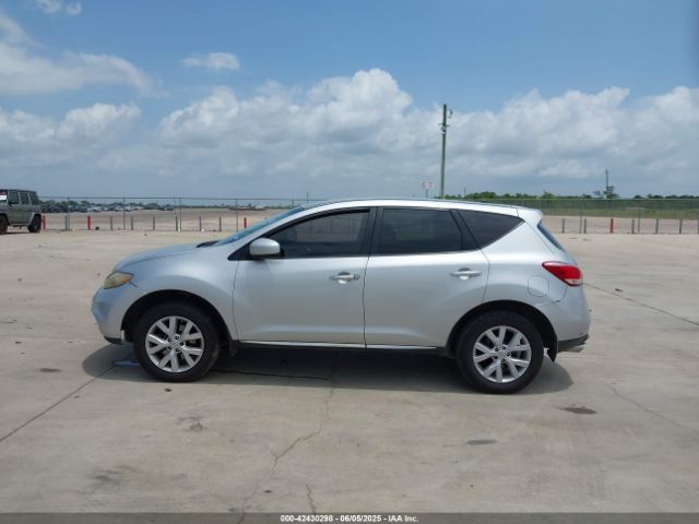 JN8AZ1MW9EW517532 Nissan 2014