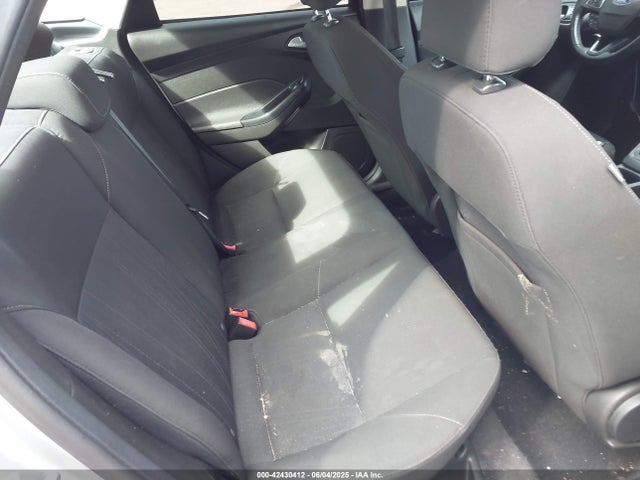Ford FOCUS SE 2016 1FADP3FE3GL280819 Image 8