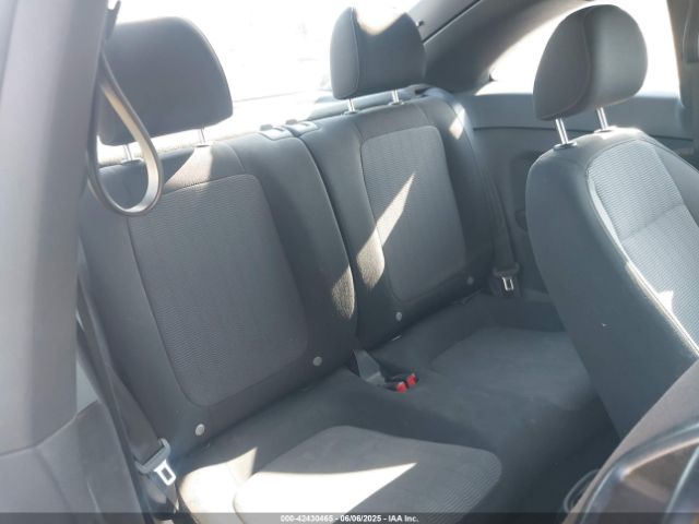 3VWFP7AT1EM629758 Volkswagen Beetle 2.5l Entry