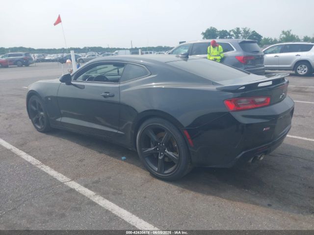2016 CHEVROLET CAMARO 1G1FE1R77G0187063 Photo 2