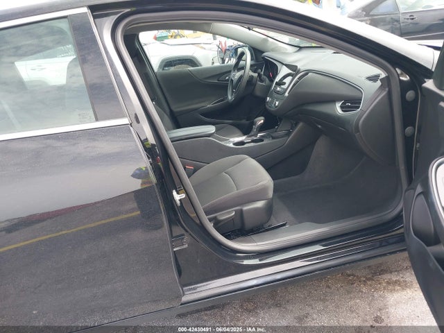 1G1ZD5ST8RF187880 Chevrolet Malibu Fwd 1lt