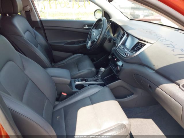 2017 HYUNDAI TUCSON KM8J3CA43HU448165 Photo 4