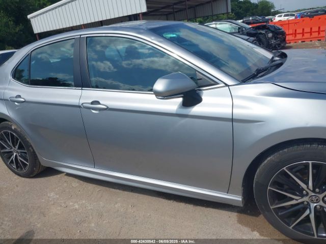 4T1G11AKXRU844226 Toyota CAMRY SE