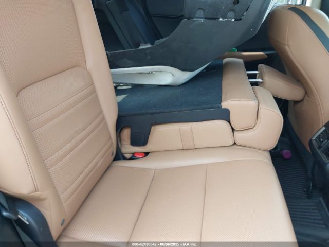 JTJBARBZXH2113456 Lexus NX 200T