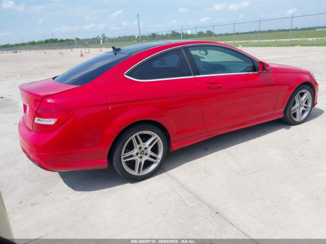 2013 MERCEDES-BENZ C 250 WDDGJ4HB3DG099831 Photo 3