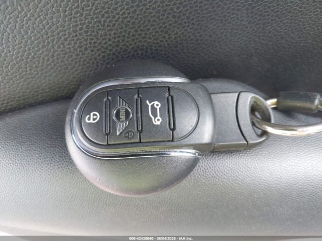 2018 MINI HARDTOP WMWXU1C57J2F80336 Photo 10