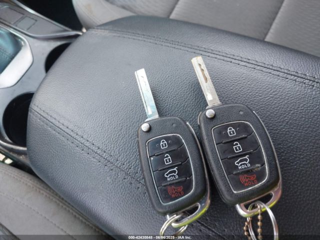5XYZT3LBXHG470992 Hyundai Santa Fe Sport 2.4l