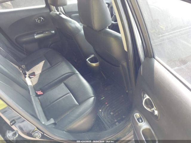 JN8AF5MV2ET355381 Nissan Juke Sv