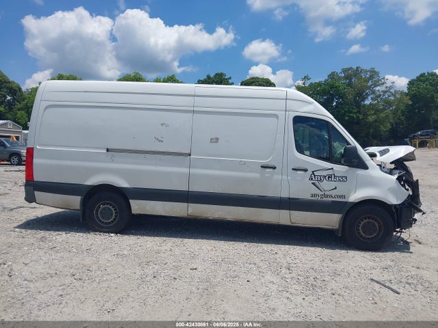 Mercedes-Benz om642 2022 W1Y4ECHY7NT081479 Image 13