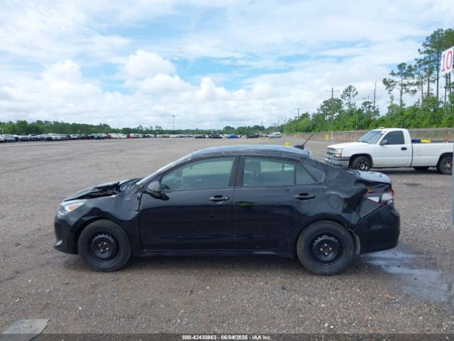 3KPA24AB2KE231482 KIA RIO LX