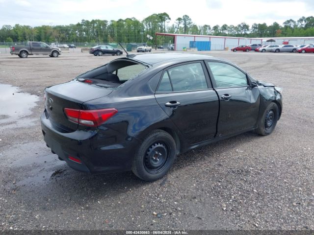 3KPA24AB2KE231482 KIA RIO LX